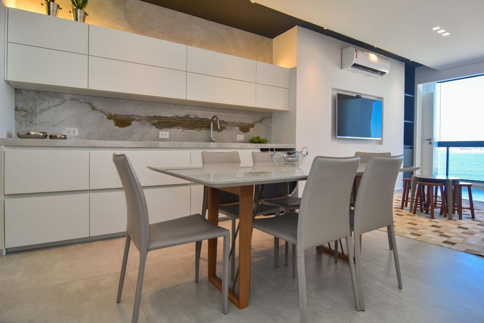 Apartment Requinte Com Vista Mar Na Av. Atlantica P2178