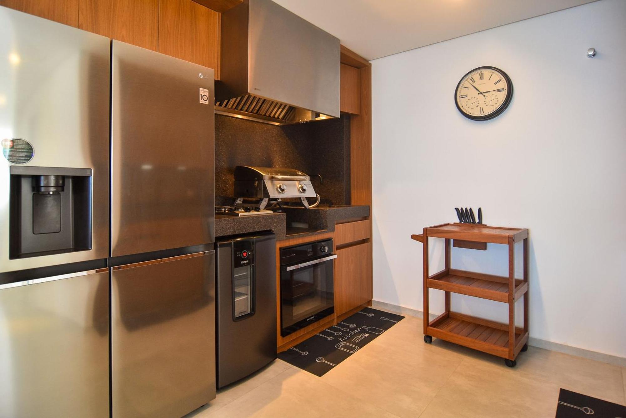 Apartment Requinte Com Vista Mar Na Av. Atlantica P2178