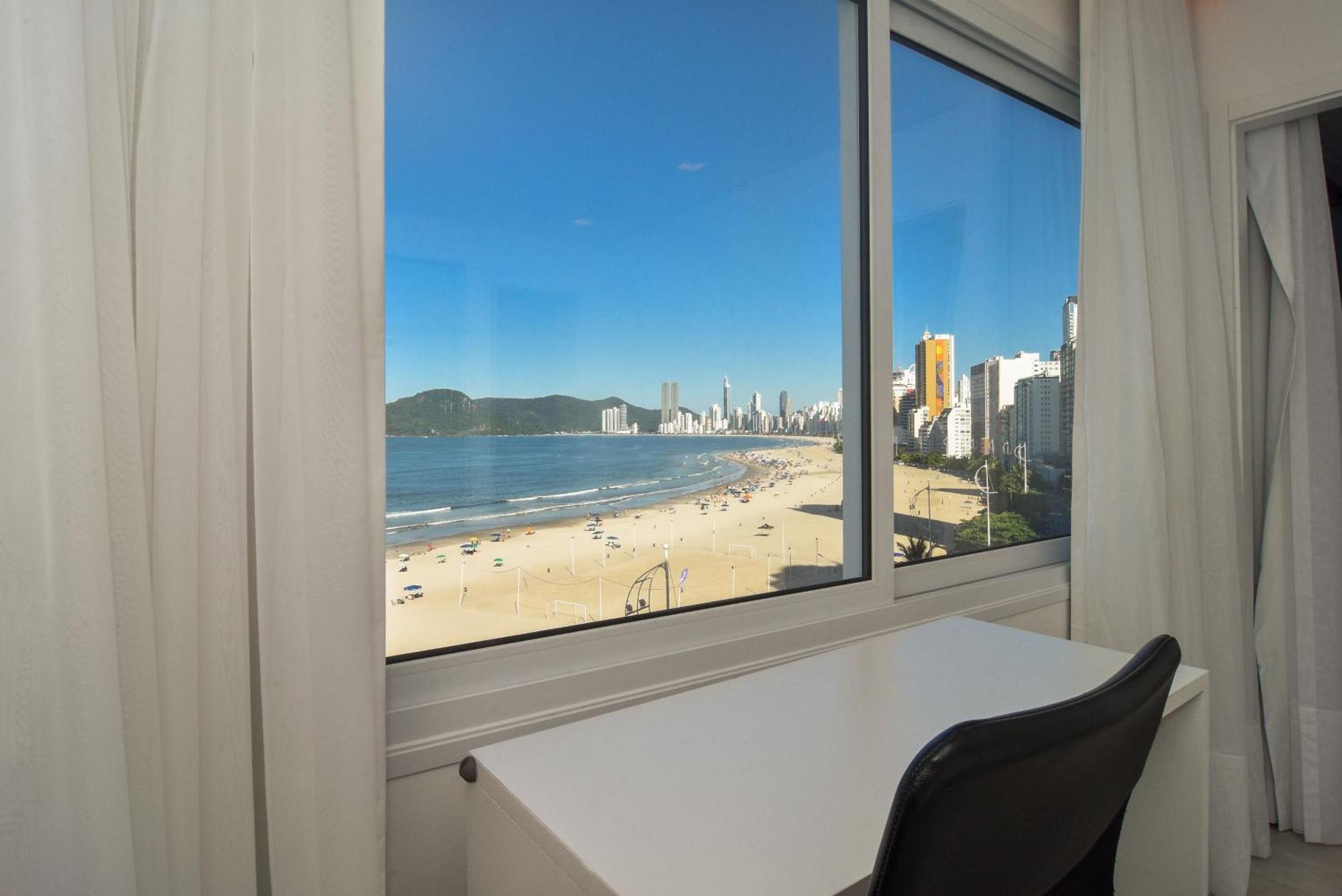 Requinte Com Vista Mar Na Av. Atlantica P2178 Balneario Camboriu