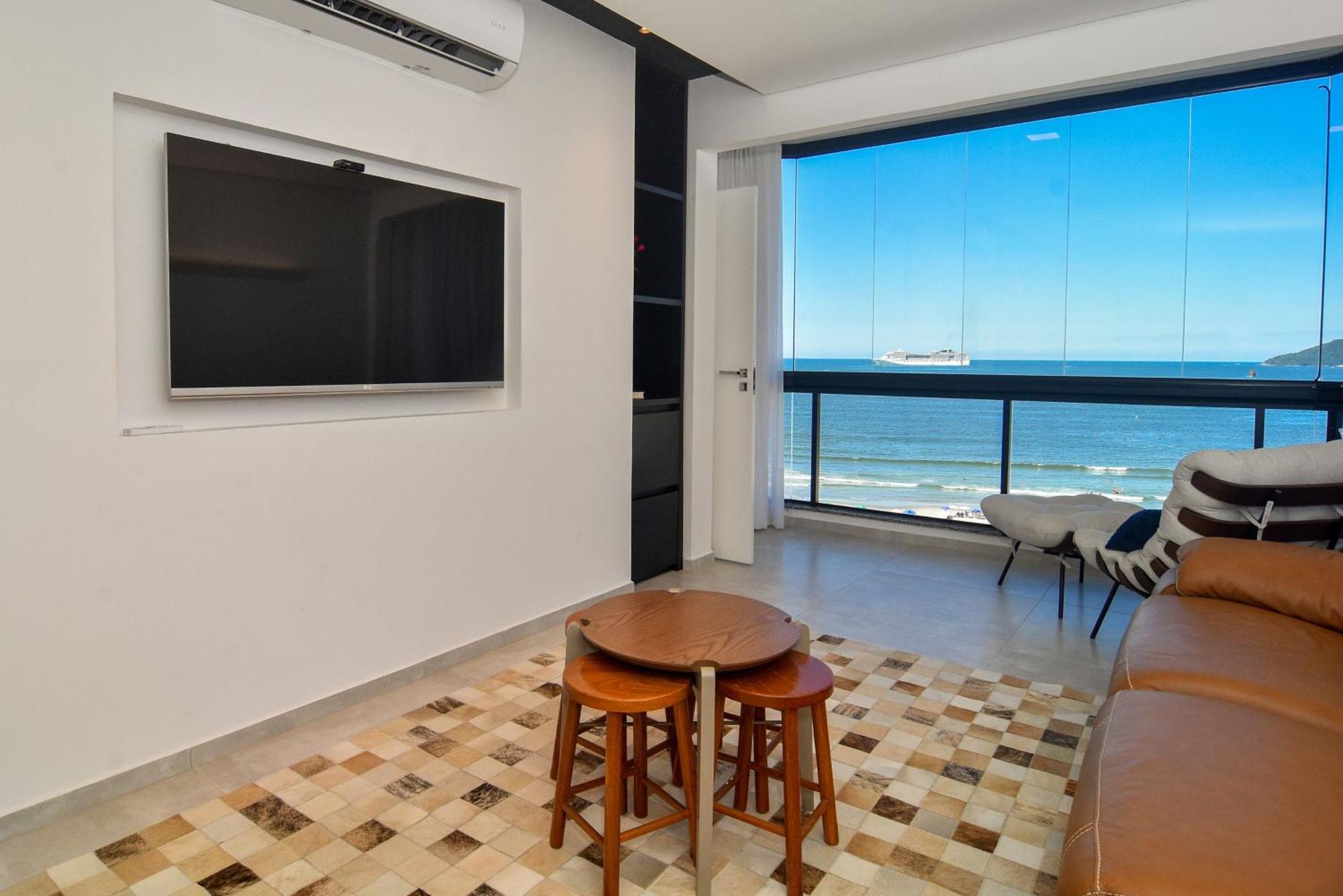 Apartment Requinte Com Vista Mar Na Av. Atlantica P2178